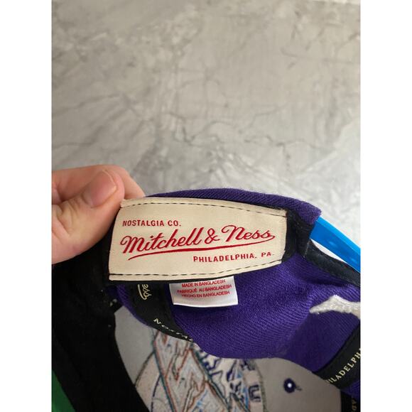 Utah Jazz Mitchell & Ness NBA Basketball Snapback Hat - Picture 7 of 8